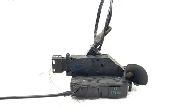 Peugeot 207 Front door lock 24087158