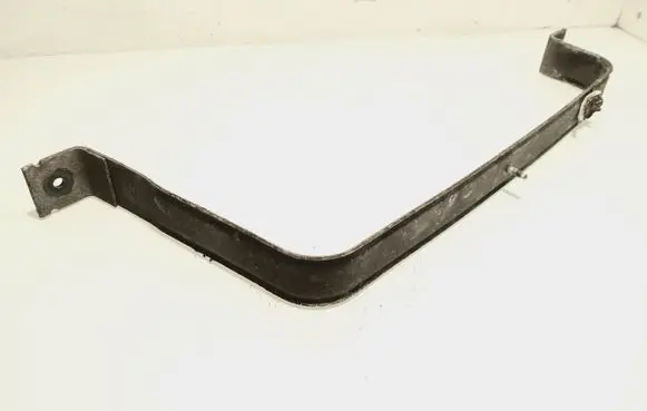 Fuel tank mounting bracket