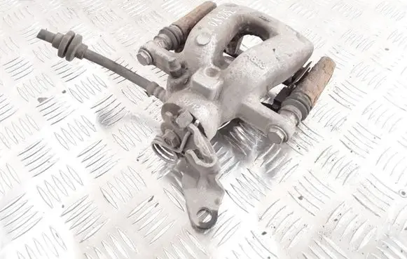 Alfa Romeo 159 Rear brake caliper A823