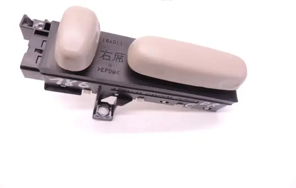 Toyota Avensis T250 Seat control switch 18A188 D186