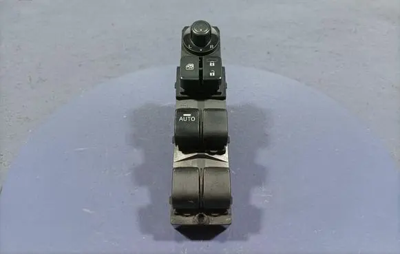 Mazda 6 Electric window control switch GJR966350A