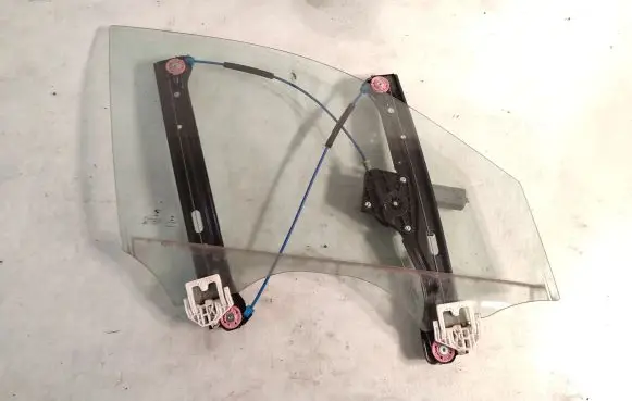 BMW 3 F30 F35 F31 Front door window glass four-door 7259824