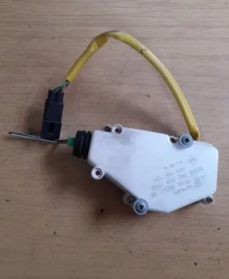 Volkswagen Sharan Central locking motor 95VW9B241AB 7MO959775C