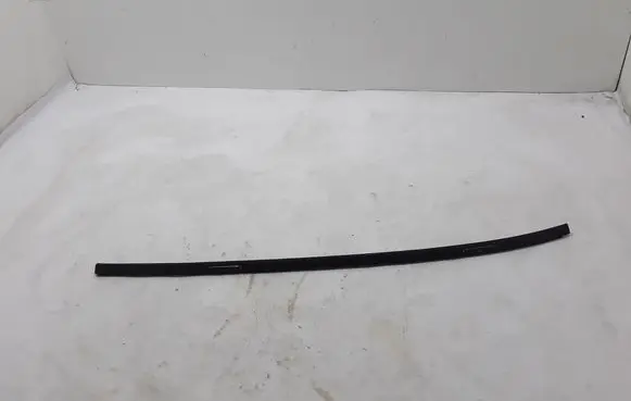 Roof trim bar molding cover