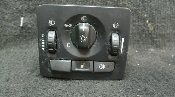 Volvo V50 Light switch 30739298