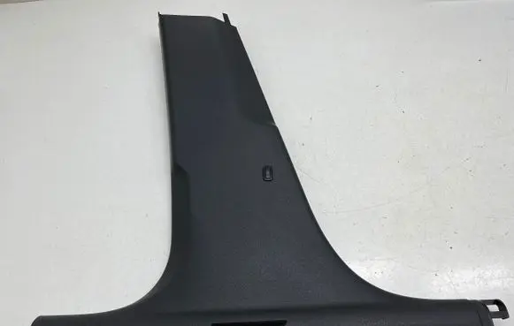 Skoda Octavia Mk3 (5E) (B) pillar trim (bottom) 5E0853369