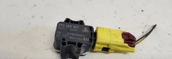 Audi A4 S4 B7 8E 8H Airbag deployment crash/impact sensor 8P0955557 020577 300707