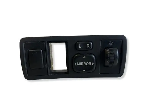 Toyota Avensis T250 Wing mirror switch 183574