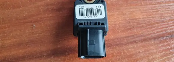 Toyota Verso Airbag deployment crash/impact sensor 8983105020