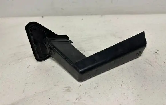 Mercedes-Benz C W204 Rain gutter A2048322425