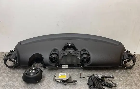 Mini Cooper Countryman R60 Radio/GPS head unit trim 