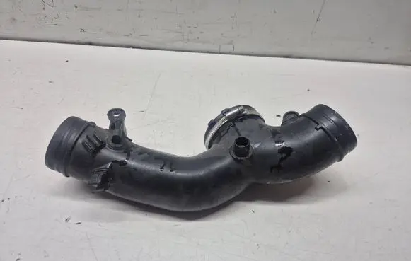Audi A8 S8 D4 4H Air intake duct part 4H0129711D
