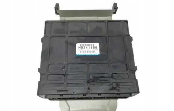 Mitsubishi Carisma Engine control unit/module MD341150