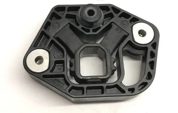 Volvo S90, V90 Radiator mount bracket 31439575