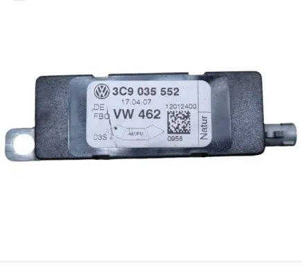 Volkswagen PASSAT B6 Antenna control unit 3C9035552