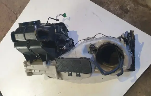 Interior heater climate box assembly