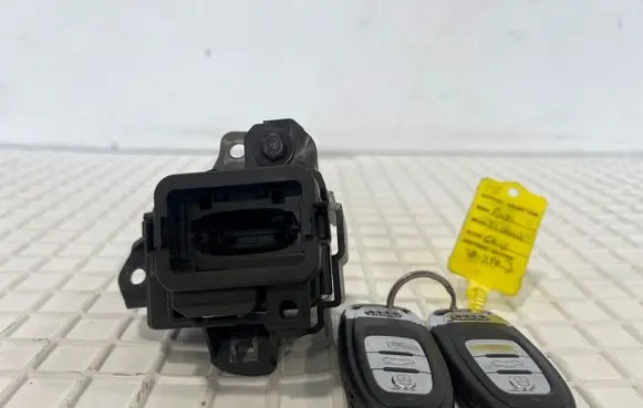 Audi A4 S4 B8 8K Ignition lock 8K1857289B