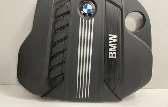 BMW X5 E70 Engine cover (trim) 7812063