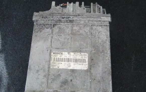 Renault Laguna I Engine control unit/module 7700114354 0281001766