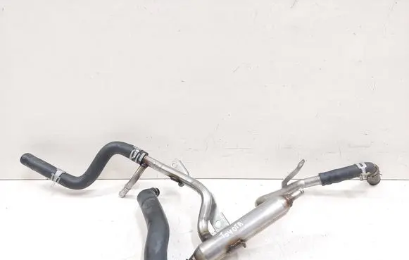 Toyota Yaris Engine coolant pipe/hose