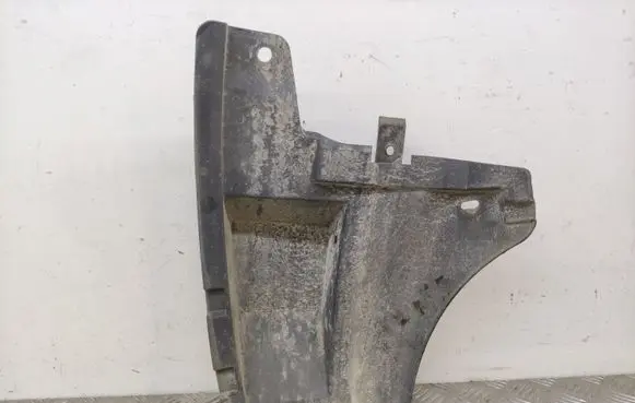 Rear underbody cover/under tray
