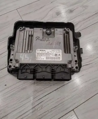Peugeot 207 Engine control unit/module ECU 9677013180
