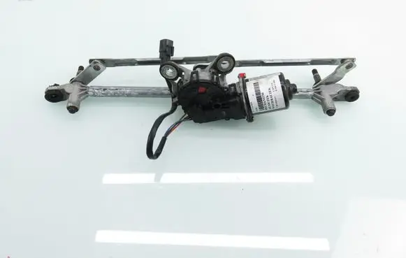 Chevrolet Captiva Front wiper linkage 20829044