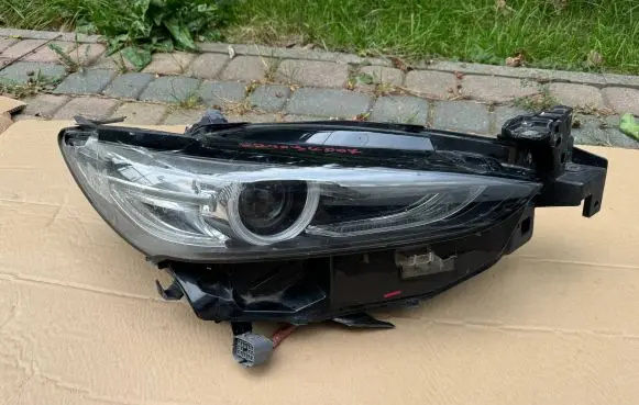 Mazda 6 Headlight/headlamp GFR551030 S2409K007