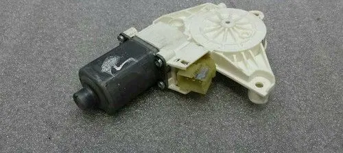 Mercedes-Benz ML W164 Front door window regulator motor A2518200742