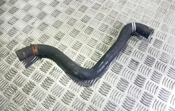 Ford C-MAX I Engine coolant pipe/hose 3M5H8260BH