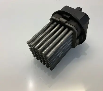 Mercedes-Benz E W212 Heater blower motor/fan resistor A2048707710 F8045 24609