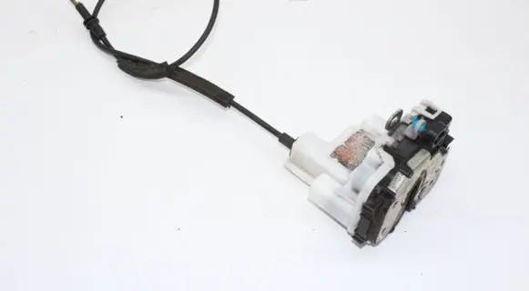 Fiat 500 Front door lock 