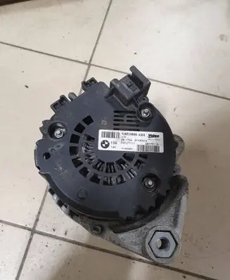 BMW 5 F10 F11 Generator/alternator 8519890 FG18D111 2617511A