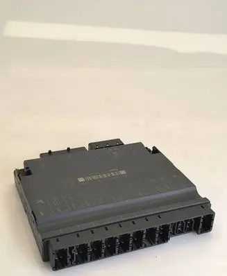 Mercedes-Benz S W220 Seat control module 2208201285 02W25 C7654