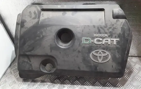 Toyota Avensis T250 Engine cover (trim) 