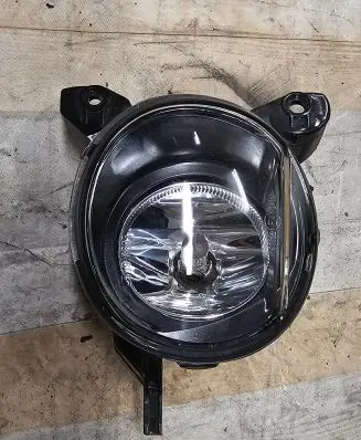 Toyota RAV 4 (XA30) Front fog light E4B02