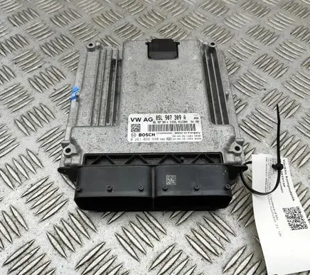 Audi A5 Engine control unit/module 05L907309A 0281039640