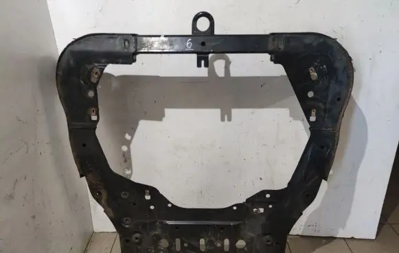 Jaguar E-Pace Front subframe J9C35000AE