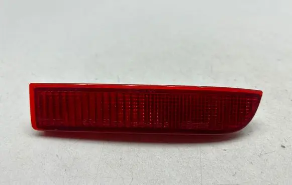 Toyota Avensis T270 Rear tail light reflector E43020009