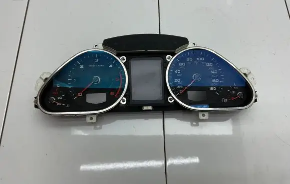 Audi A6 S6 C6 4F Speedometer (instrument cluster) 4F0920983B