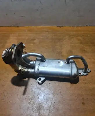 Renault Kangoo II EGR valve cooler 147357324R 82010786C
