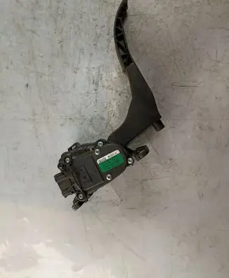 Volkswagen Fox Accelerator throttle pedal 6Q1721503C 6PV00849601