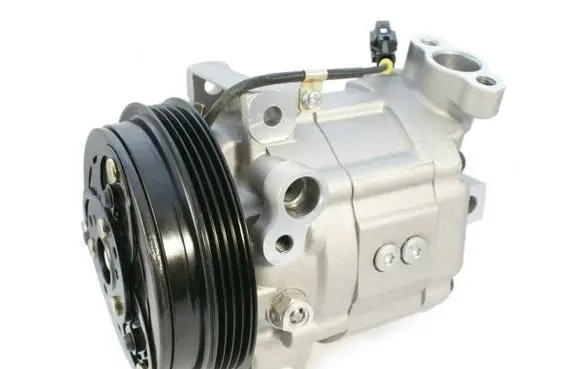 Subaru Forester SG Air conditioning (A/C) compressor (pump) 73111SA001 8FK351322481
