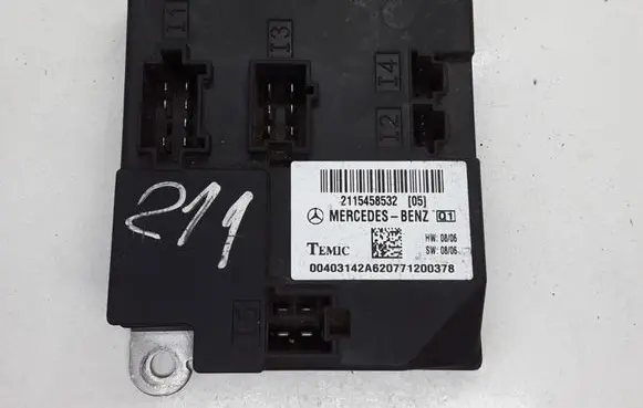 Mercedes-Benz E W211 Comfort/convenience module 2115458532