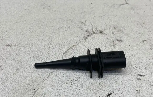 BMW 5 F10 F11 Outside/external air temperature sensor 6936953