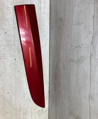 Rear door trim (molding)