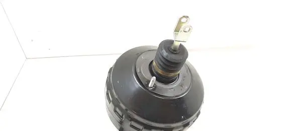 BMW 1 E81 E87 Brake booster 6785644