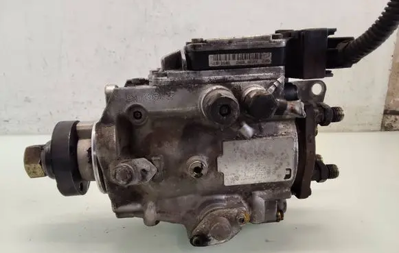 Opel Astra G Fuel injection high pressure pump 0470504003 099704 90501099