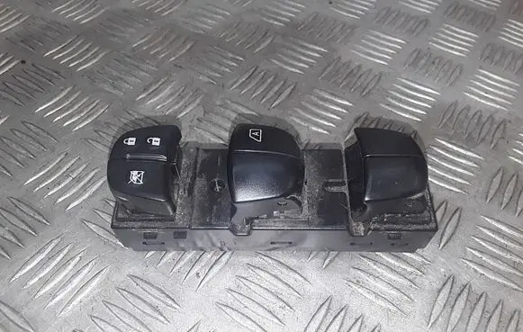 Nissan Juke I F15 Electric window control switch 254011kk5e