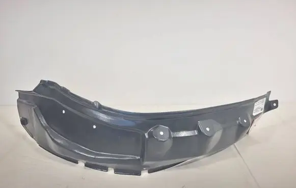 Mitsubishi L200 Front wheel arch liner splash guards 